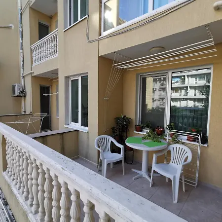 Apartmán нашето място *