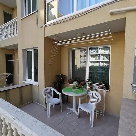 Apartmán нашето място Pomorie