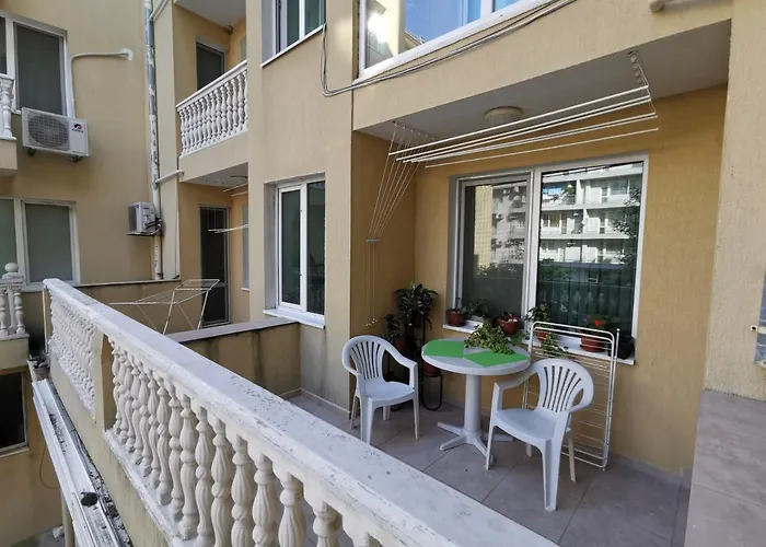 Апартаменты нашето място *